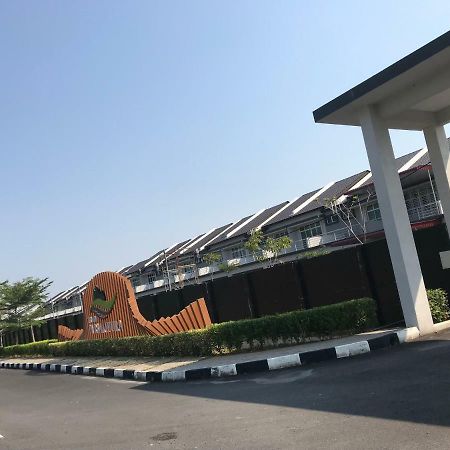 Bedong Golf Villa Bedung Eksteriør bilde